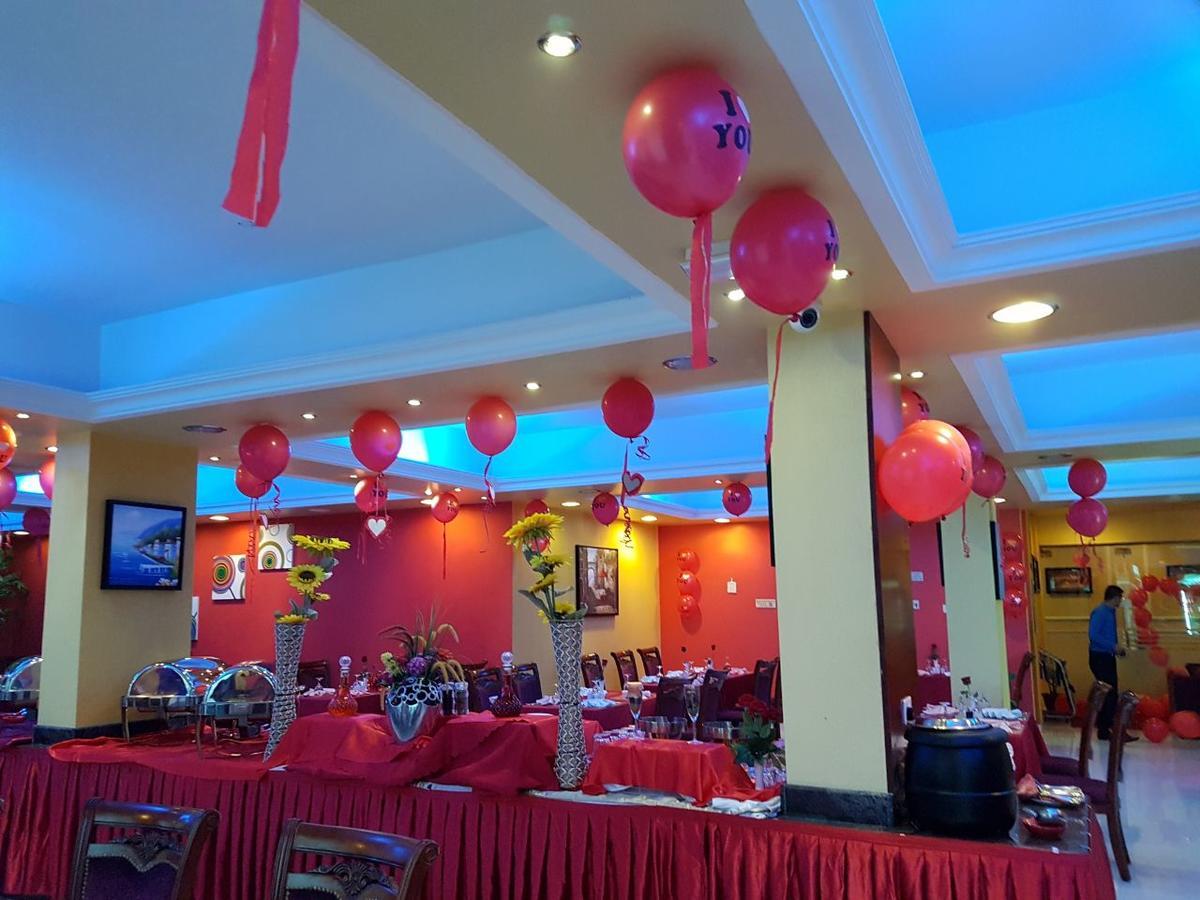 Royal Gardens Hotel